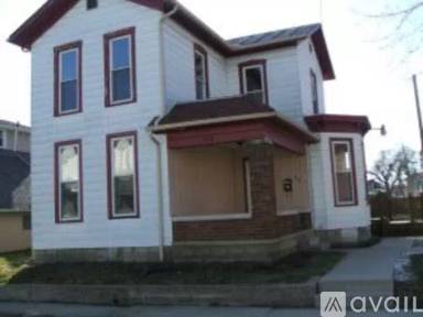 Main picture of 418 Gray Ave