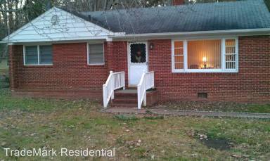 Main picture of 3719 Cranston Rd