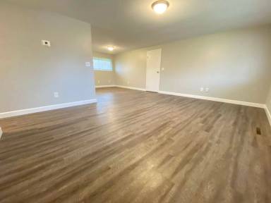 Main picture of 4421 Grayson St