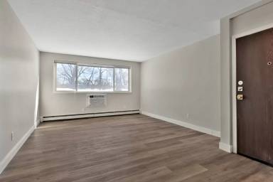 Main picture of 1032 Duluth St