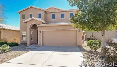 Main picture of 239 E Saddle Way