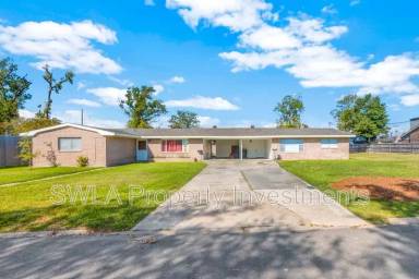 Main picture of 4212 Heyd Ave