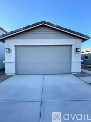 Main picture of 17443 W Patrick Ln
