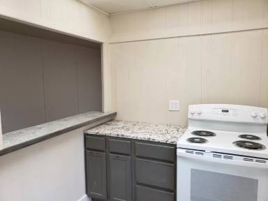 Main picture of 815 E Main St