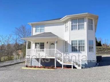 Main picture of 140 Misty Ln