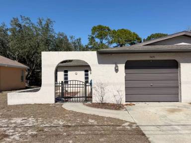 Main picture of 7419 Canterbury St