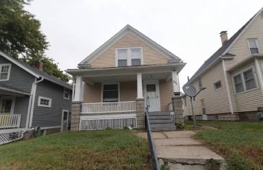 Main picture of 333 16th Ave