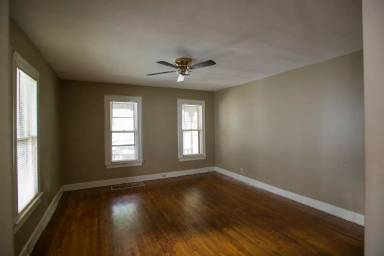 Main picture of 20 Sturges St