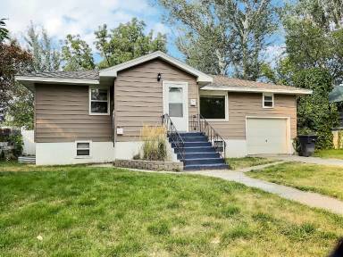 Main picture of 929 Avenue C