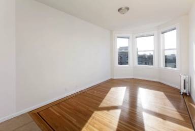 Main picture of 1547 CLAY Apartments