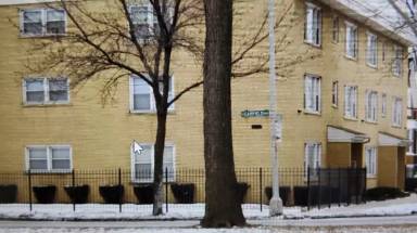 Main picture of 1323 W Garfield Blvd