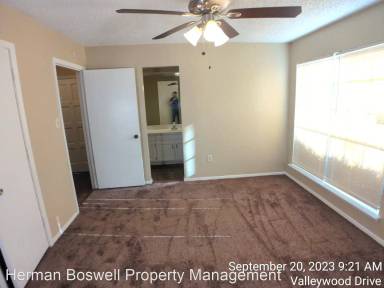 Main picture of 2006 Valleywood Dr