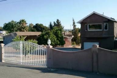 Main picture of 2330 Pleasant Acres Dr