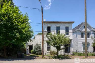 Main picture of 1621 Story Ave