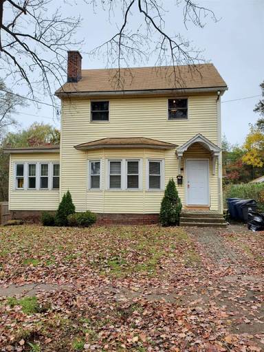 Main picture of 23 Allen Pl