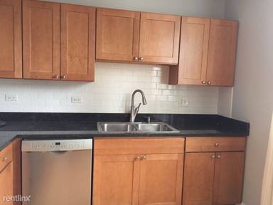 Main picture of 4342 N Mozart St