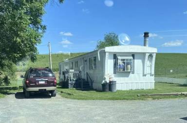 Main picture of 110 Herman Ln