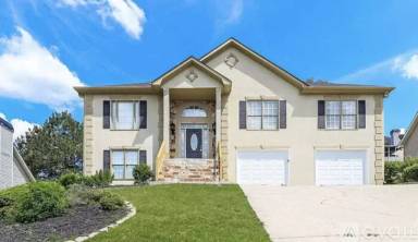 Main picture of 67 Saddle Brooke Dr