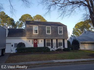 Main picture of 333 Green Spring Ct