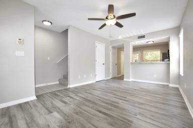 Main picture of 622 SW 11th Ln