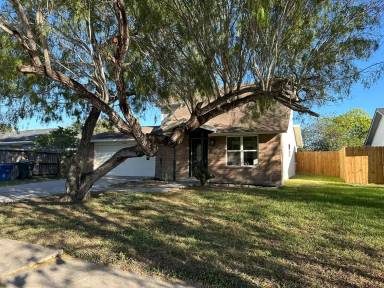 Main picture of 5226 Tolman St