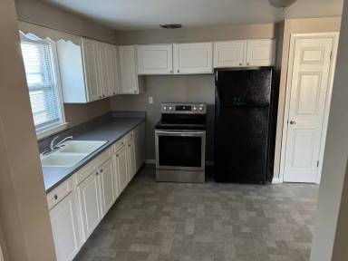 Main picture of 8039 W Beckett Ave