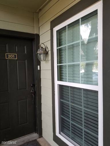 Main picture of 4101 Centurion Way