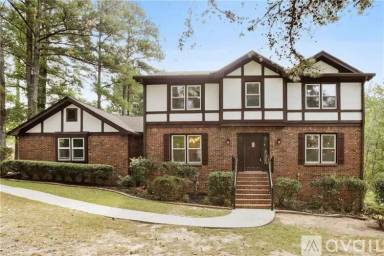 Main picture of 2444 Webb Gin House Rd