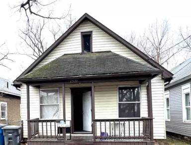 Main picture of 1511 Emma St