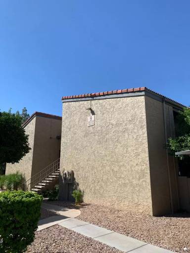 Main picture of Emelita Place