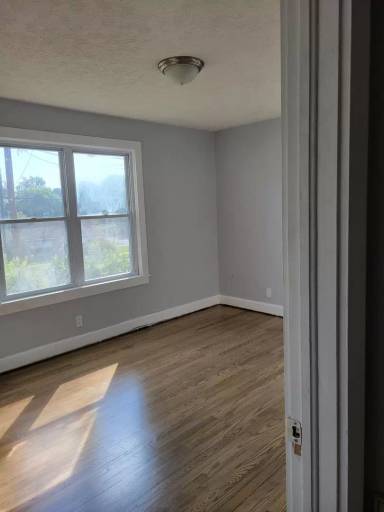 Main picture of 1025 Knob Creek Rd