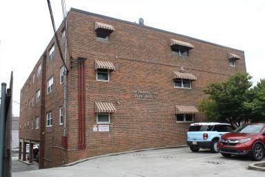 Main picture of 1211 Highland Ave