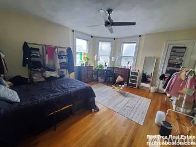 Main picture of 234 Cypress St