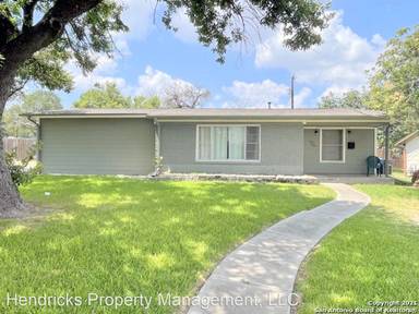 Main picture of 403 E Rampart Dr
