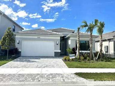 Main picture of 20180 Camellia Crosse Ln