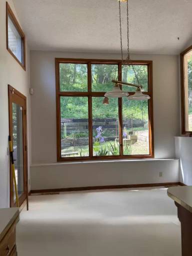 Main picture of 1607 Chaput Dr