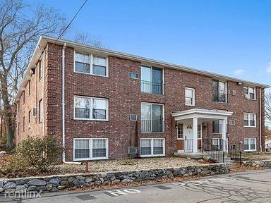 Main picture of 132 Boylston Ln