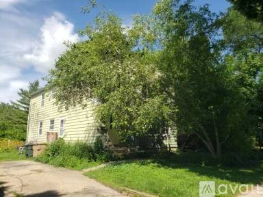 Main picture of 914 High St