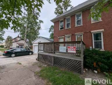 Main picture of 202 E Barker Ave