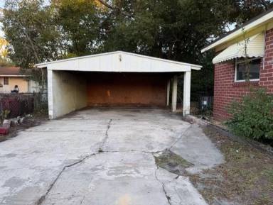 Main picture of 1727 Campus St