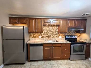 Main picture of 192 Morrison Dr