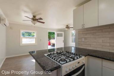 Main picture of 250 N Arnaz St