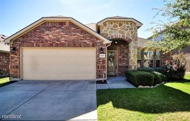 Main picture of 9609 Tipperary Dr