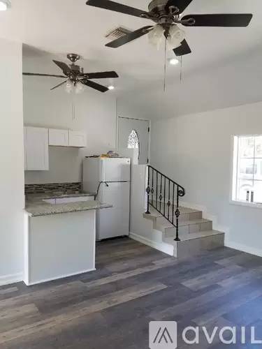Main picture of 10296 McBroom St
