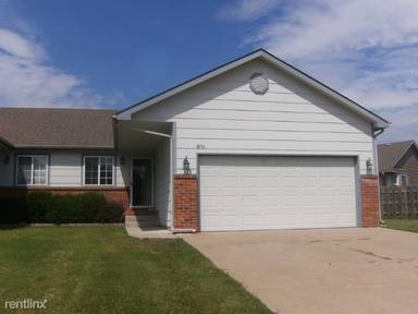 Main picture of 8950 W Meadow Park