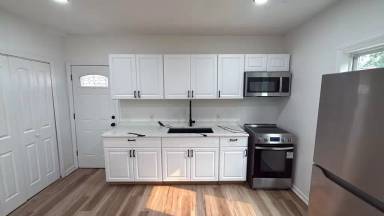 Main picture of 6211 Lawn Ave