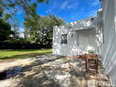 Main picture of 1120 NW 30th St