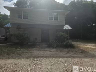 Main picture of 3206 W Lee St