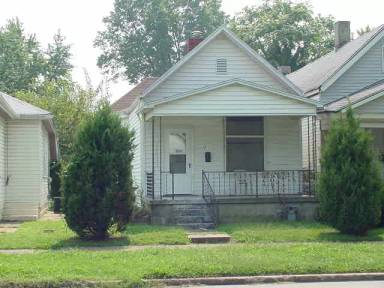 Main picture of 1321 E Walnut St