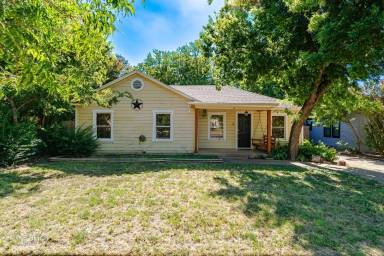Main picture of 1333 Amarillo St